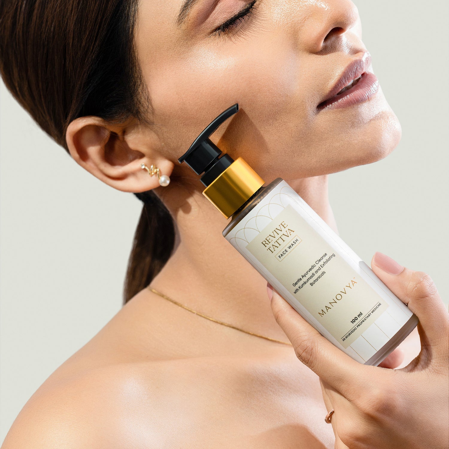 Revive Tattva Face Wash